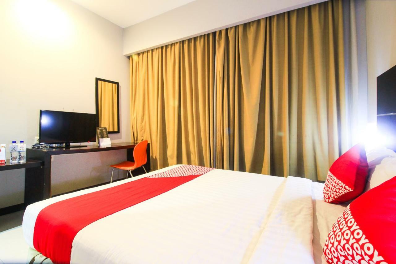 Aston Pekanbaru City Hotel Dış mekan fotoğraf